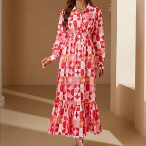 Geo print ruffled hem midi dress